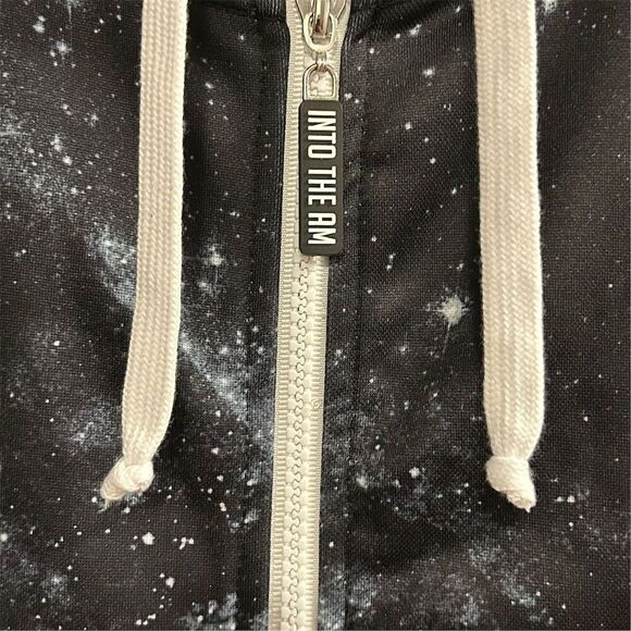 Into the AM Men's Multicolor Space Star Print Pullover Hoodie M - Picture 8 of 16